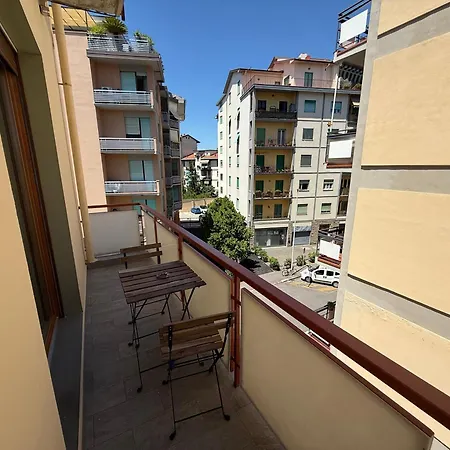 Strozzi Moderno Apartment Florenz